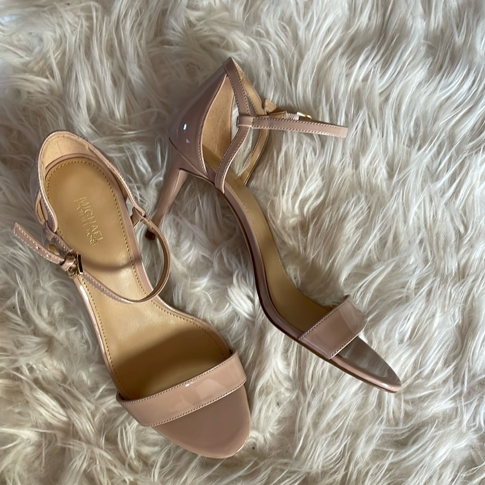 Michael Kors nude heels. New never worn. Size 8.5
